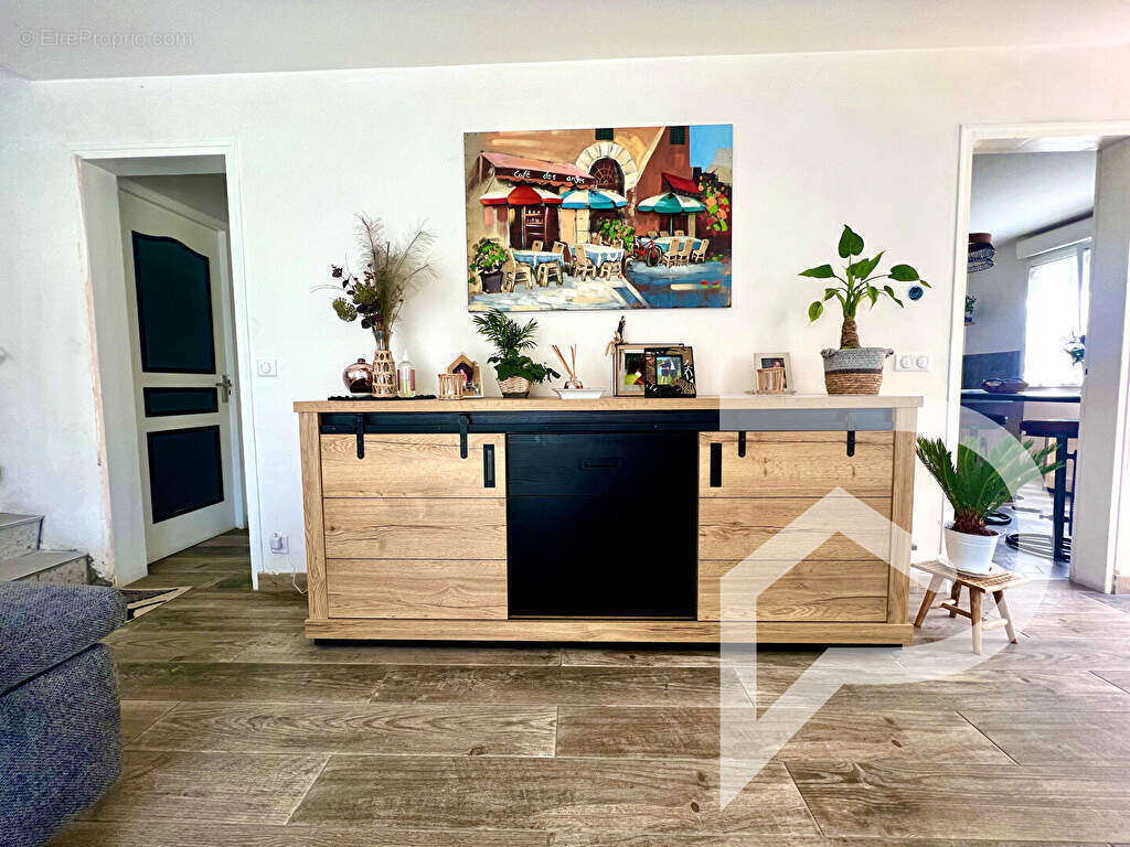 Maison à CREPY-EN-VALOIS