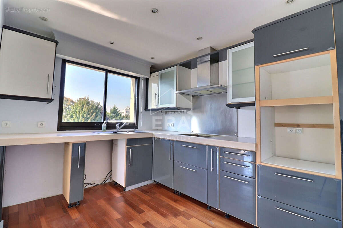 Appartement à GARCHES