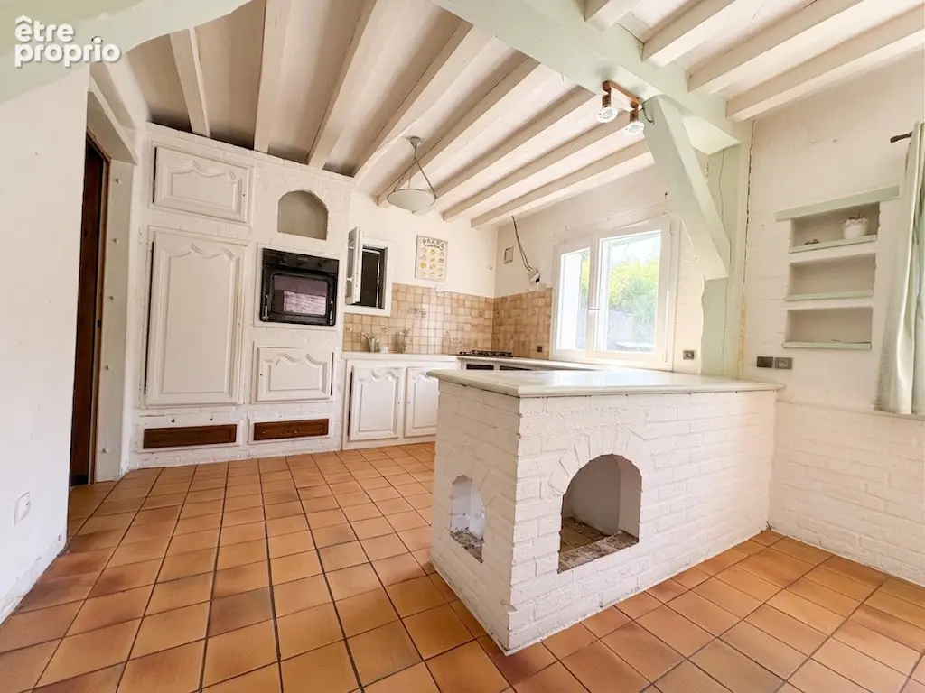 Une charmante maison avec dépendance à deux pas du bourg de Veigné - photo 2
