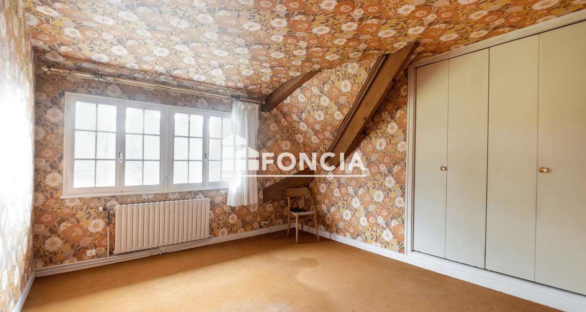 Maison à ETAMPES