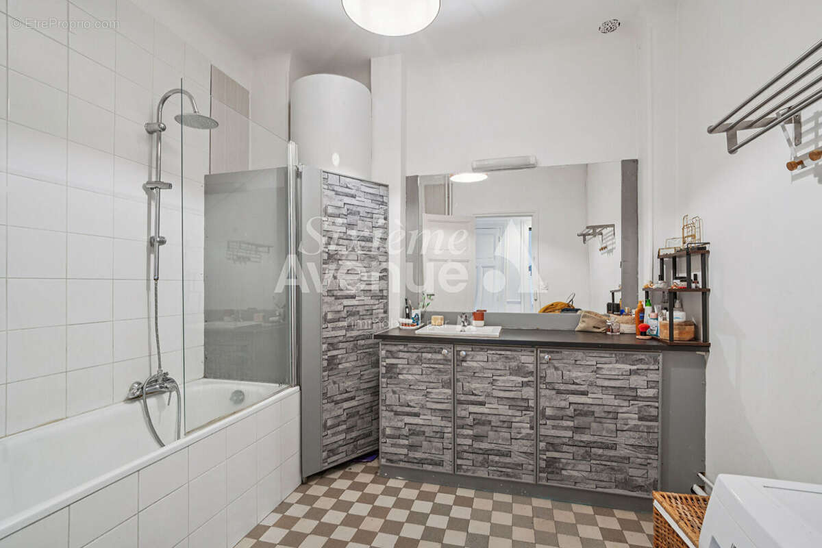 Appartement à SAINT-OUEN