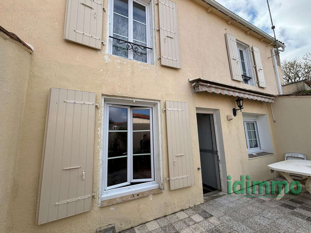 Maison à LA ROCHELLE