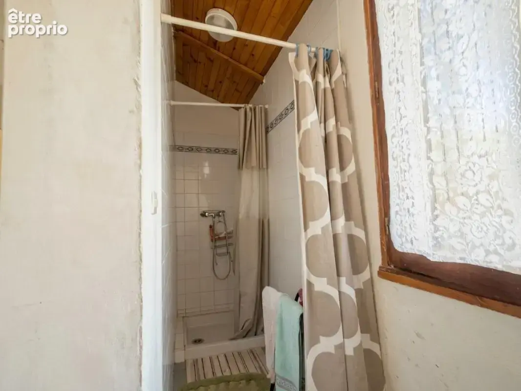 Maison 5 pièces / 69 m² / 55 000 EUR / BRASSAC - photo 9
