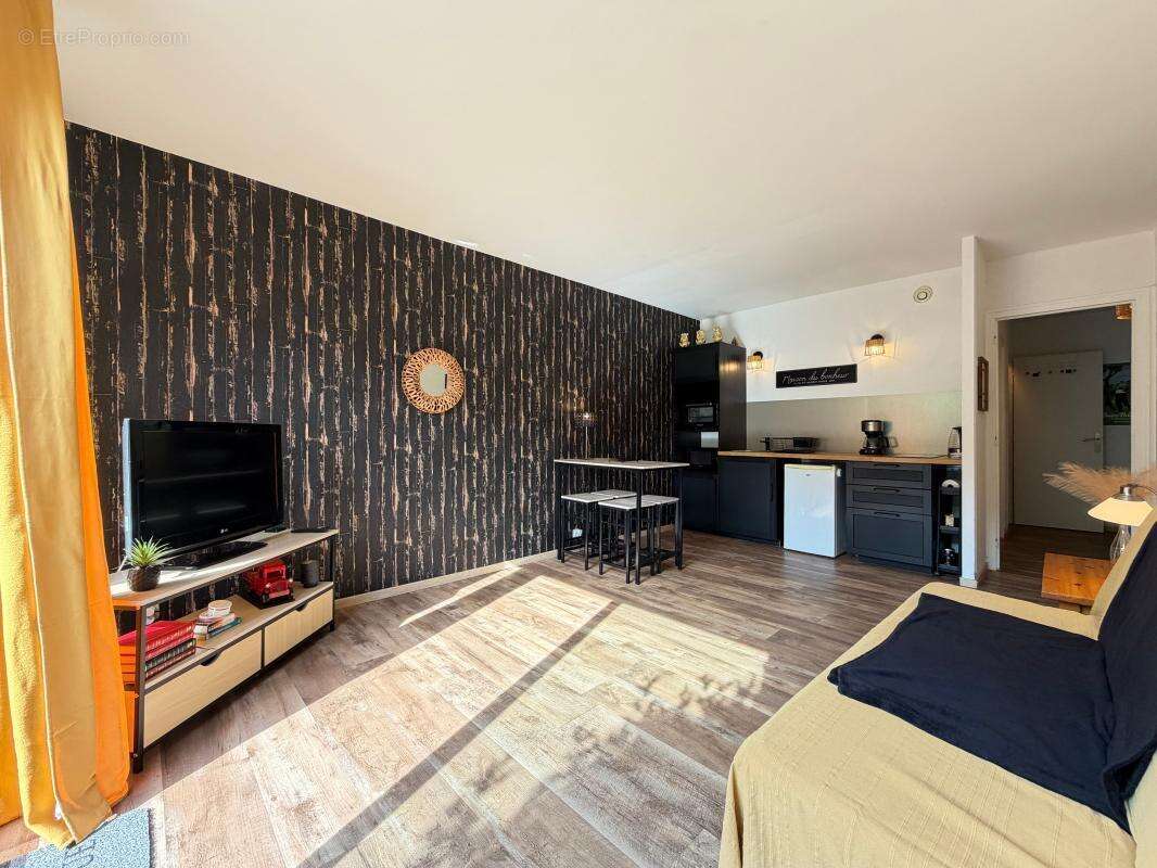 Superbe STUDIO rénové à 100 m plage de Nauzan - photo 6