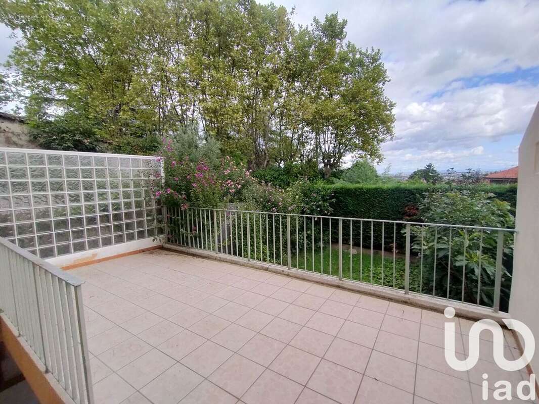 Photo 5 - Appartement à PIERRE-BENITE