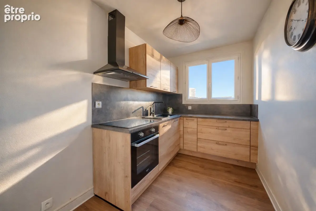 Appartement T3 - Bourg L'Evêque - photo 5