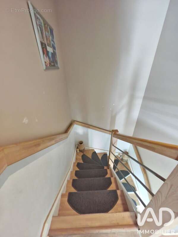 Appartement 77 m² à Montlebon  - photo 7
