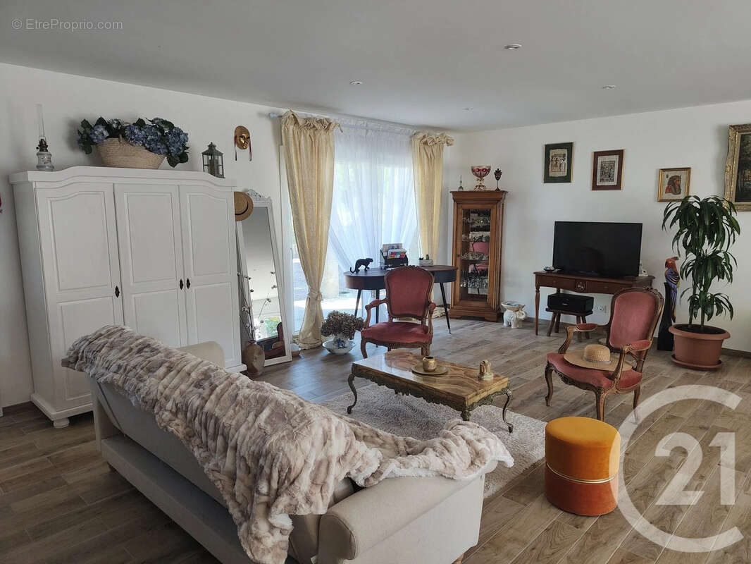 Maison à TRACY-SUR-LOIRE