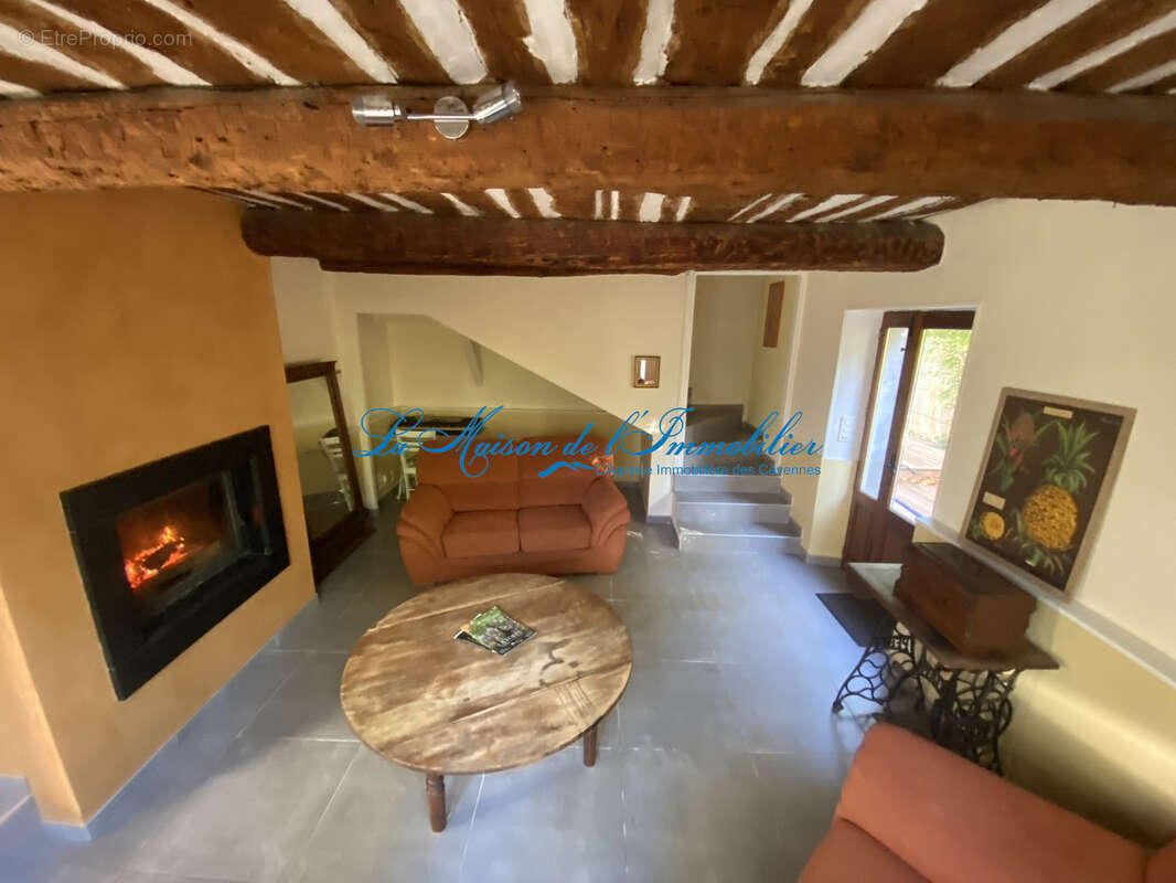 ANDUZE, maison en pierres rénovée de type F6 avec piscine et chambre indépendante sur un terrain arboré de 178 - photo 9