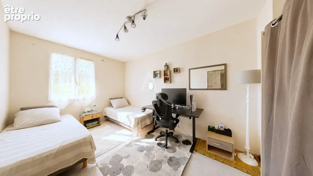 Maison Les Mureaux 127m² - 4 chambres - photo 12