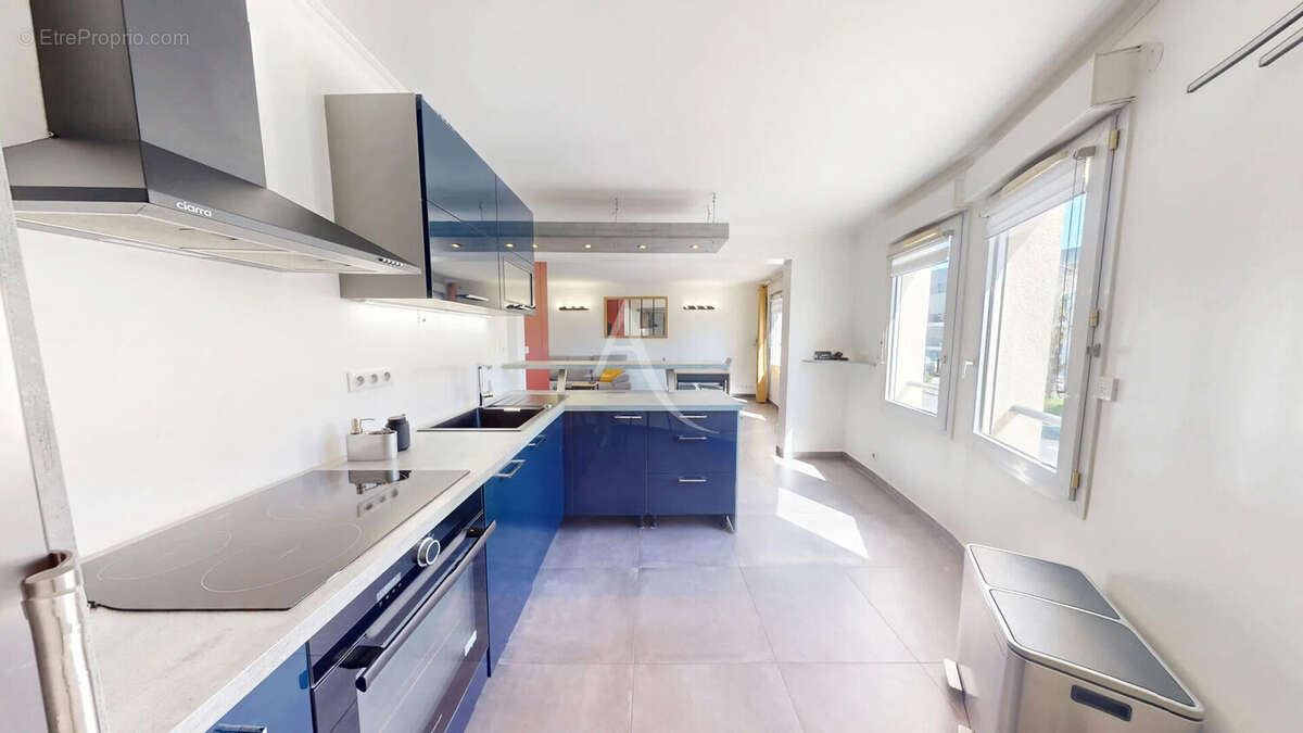 Appartement à MORANGIS