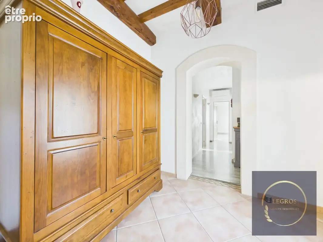 À vendre   Villa d’exception de plain-pied avec gîte indépendant à Graveson - photo 3