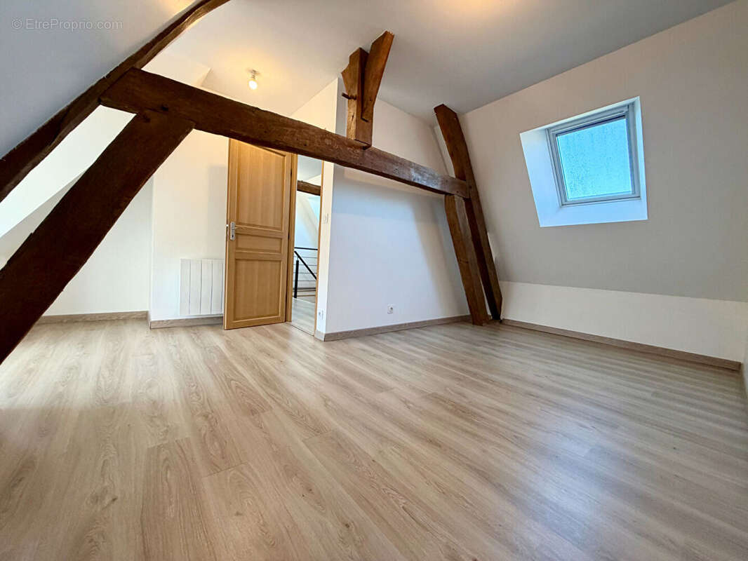 Maison à BRETEUIL