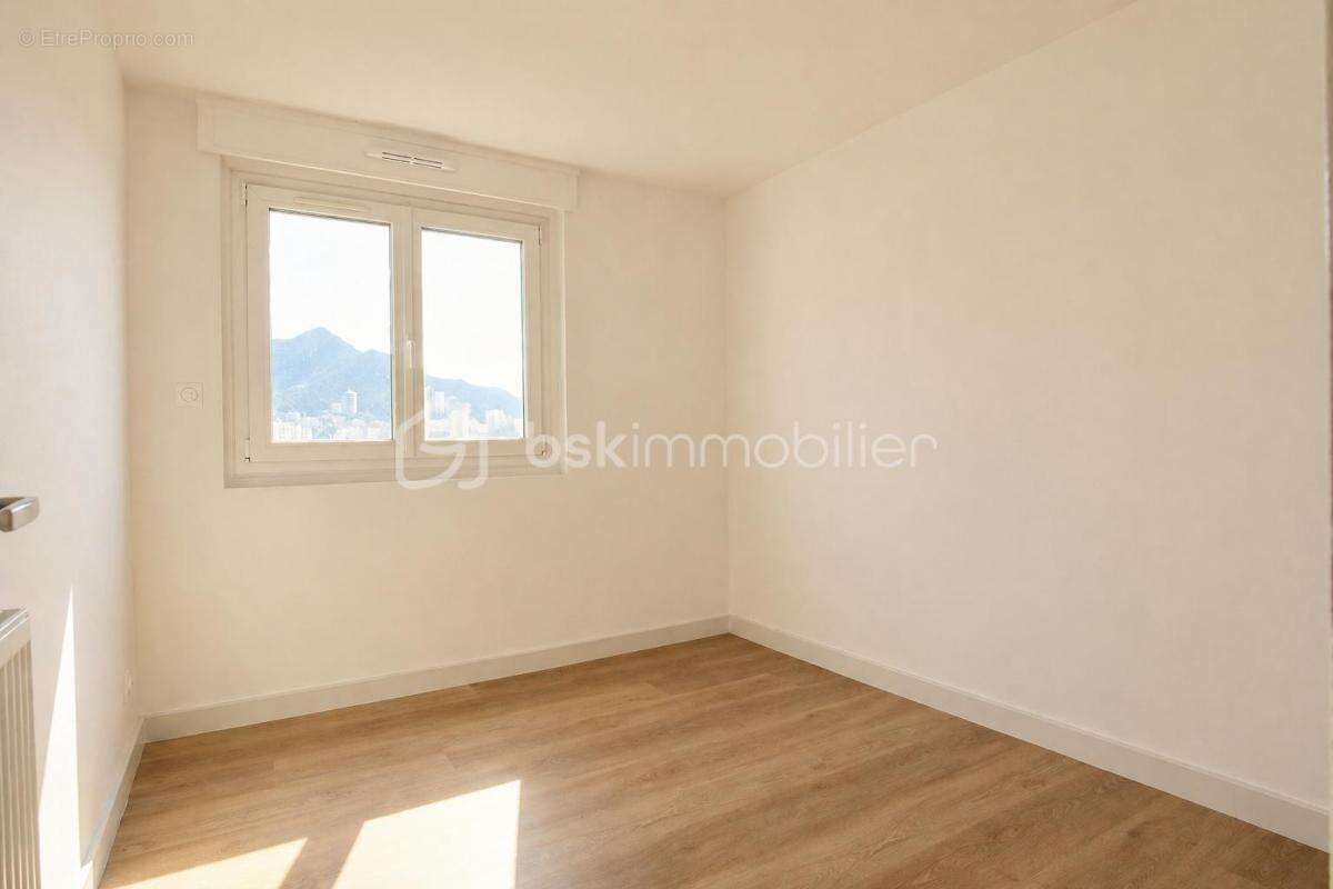 Appartement à MARSEILLE-10E