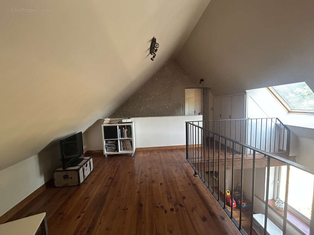 Propriété 4,32 ha : maison ancienne rénovée, remises, parc arboré, pré - photo 16
