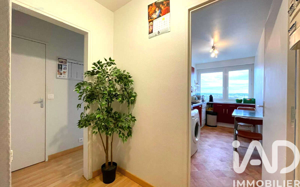 Photo 4 - Appartement à RIS-ORANGIS