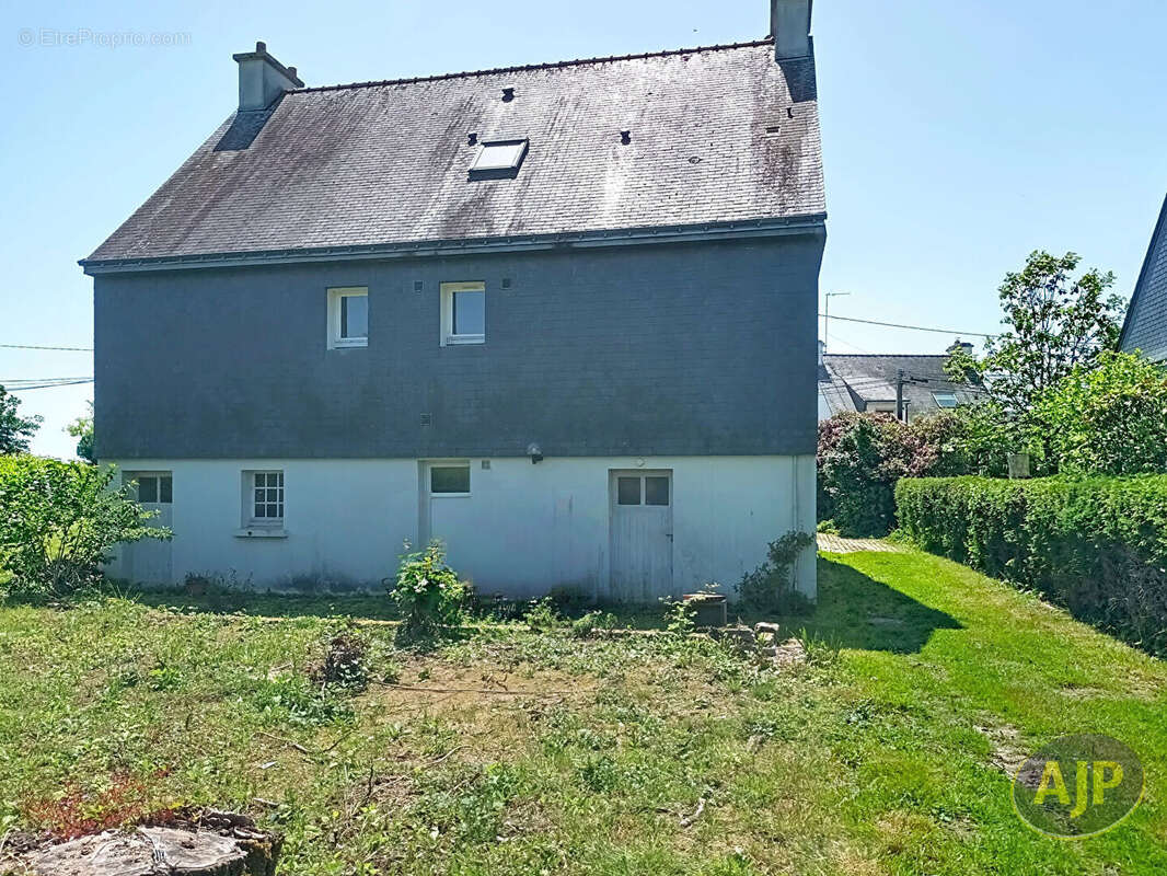 Maison à QUESTEMBERT