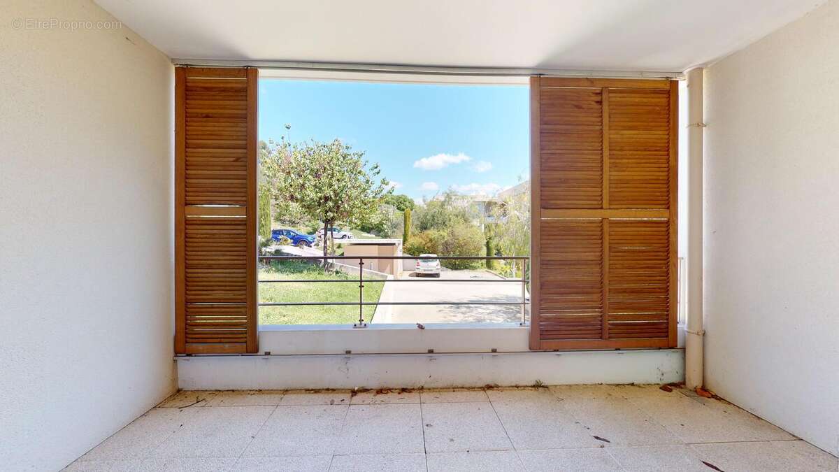 Appartement à MARSEILLE-12E