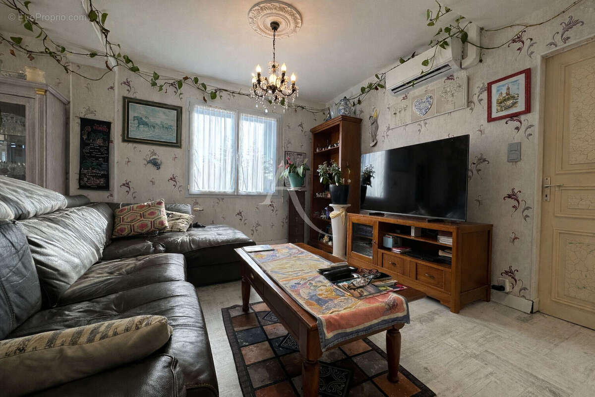 Maison à LE FENOUILLER