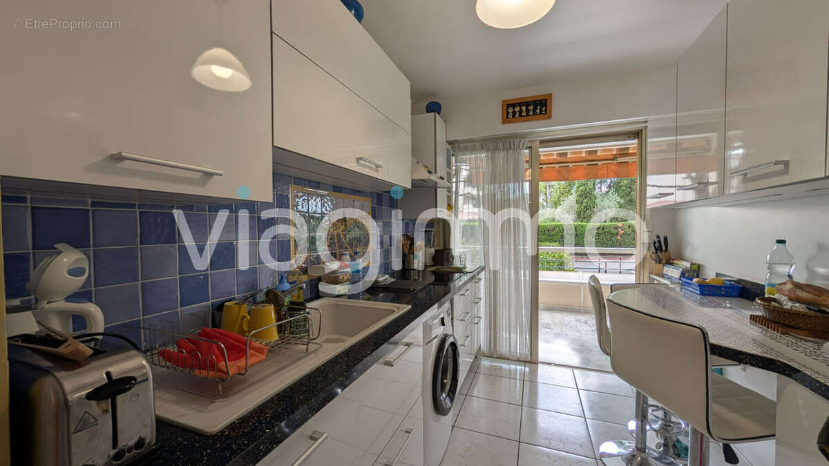 Appartement à LE CANNET