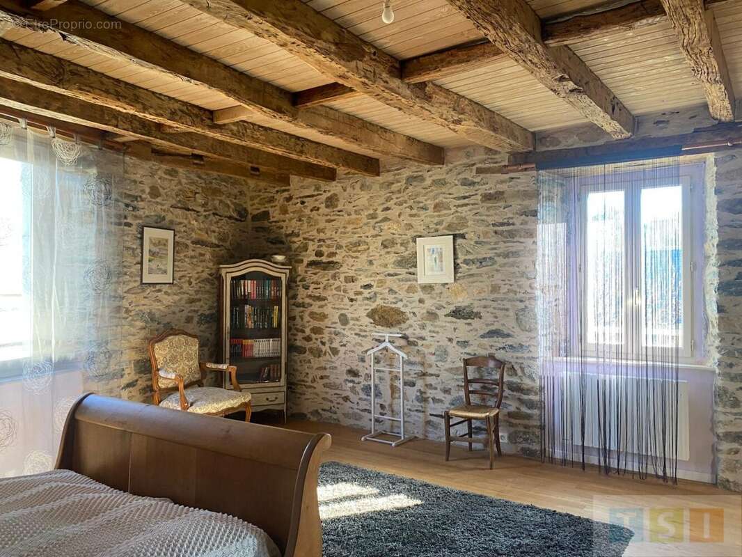 Maison à AVEZAC-PRAT-LAHITTE