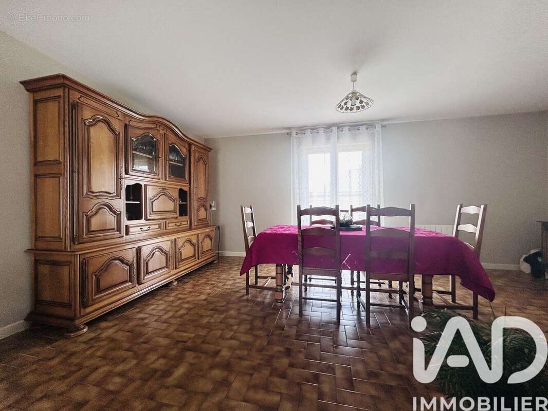 Photo 9 - Maison à CINTRE