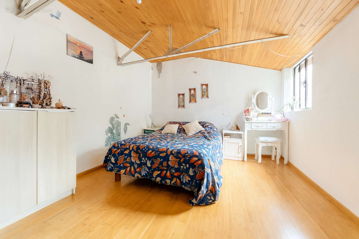 Maison à CHAMPIGNY-SUR-MARNE