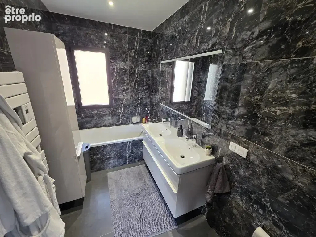 Maison de standing avec piscine - photo 17