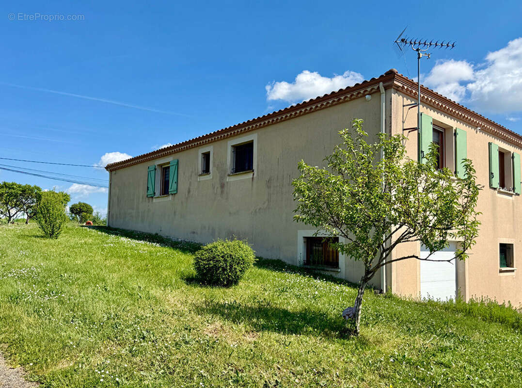 Maison à MIRAMONT-DE-QUERCY