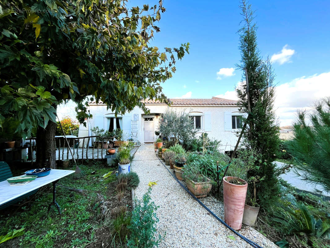 Maison à MESCHERS-SUR-GIRONDE