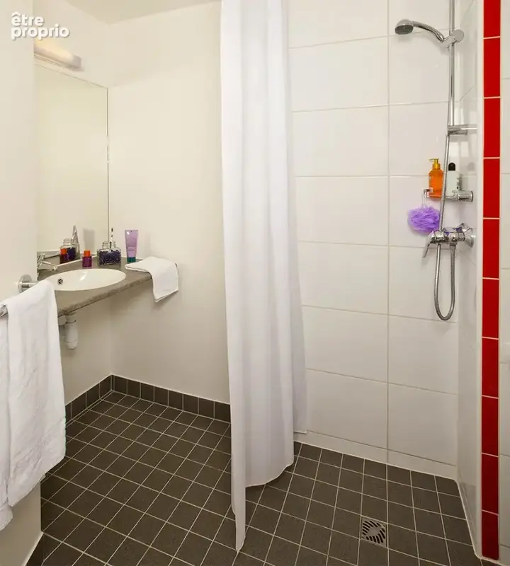 INVESTISSEMENT LOCATIF  ASNIERES SUR SEINE  Résidence étudiante Les Estudines Sarah Bernhardt - 5.86 % de rentabilité - photo 4