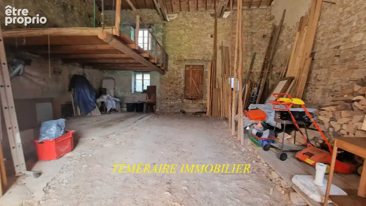 Axe Champagnole / Saint-Laurent - Maison mitoyenne de 160m2 composée de 2 logements - photo 11