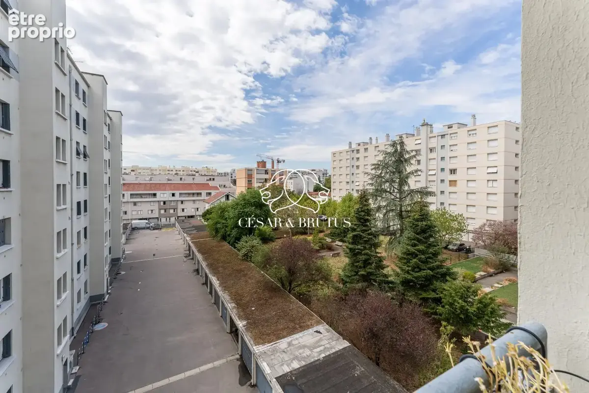 Appartement 52 m² à Lyon-8e  - photo 2