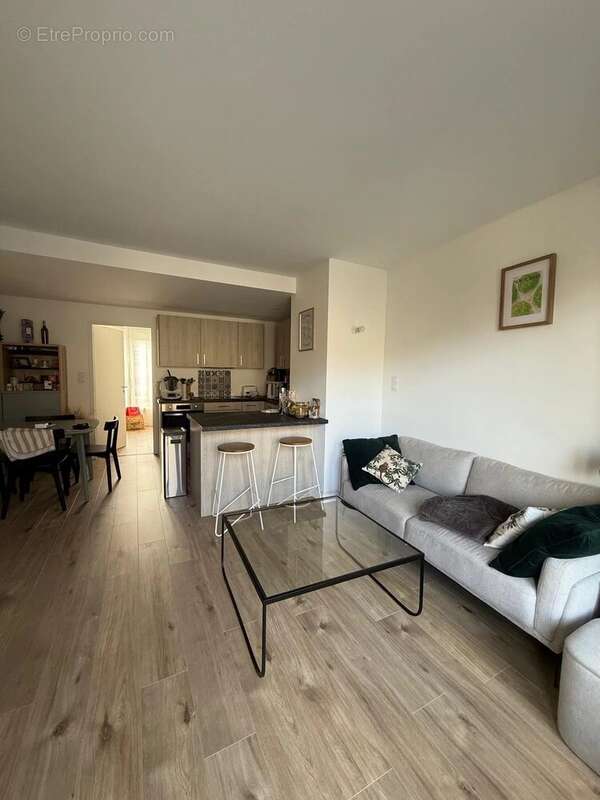 Appartement T3 avec Balcon - photo 3