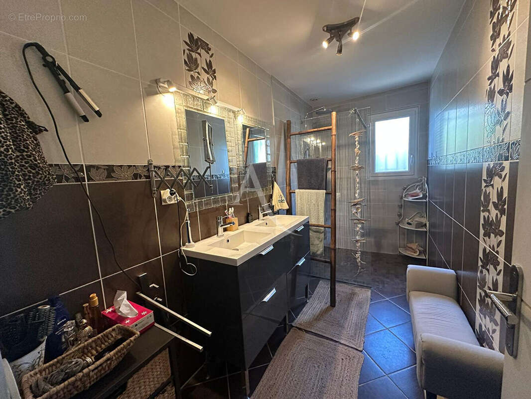 Maison à BUZET-SUR-TARN