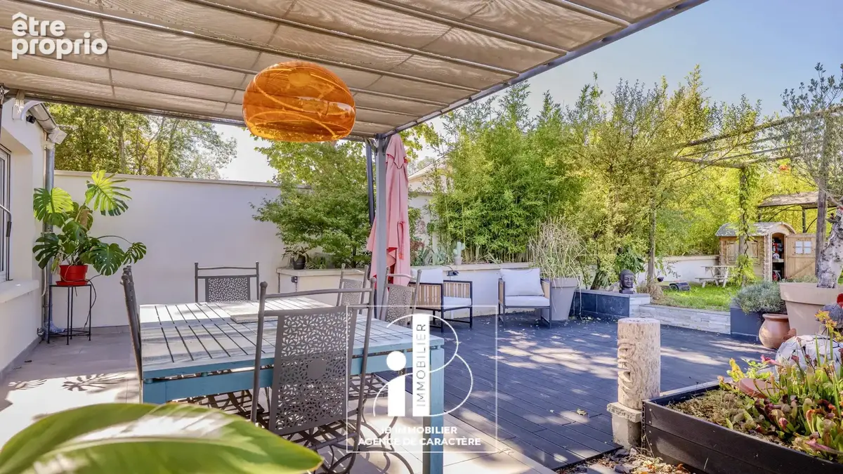 Boissise la bertrand, une maison de 266 m² - jardin clos 1 449 m² - photo 8