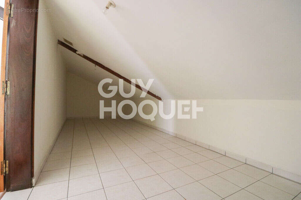 Maison Duplex - 128m2 - Quartier calme - photo 10