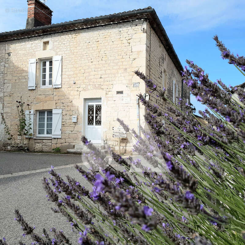 Maison 4 pièces, 2 chambres 112,20m² - photo 2