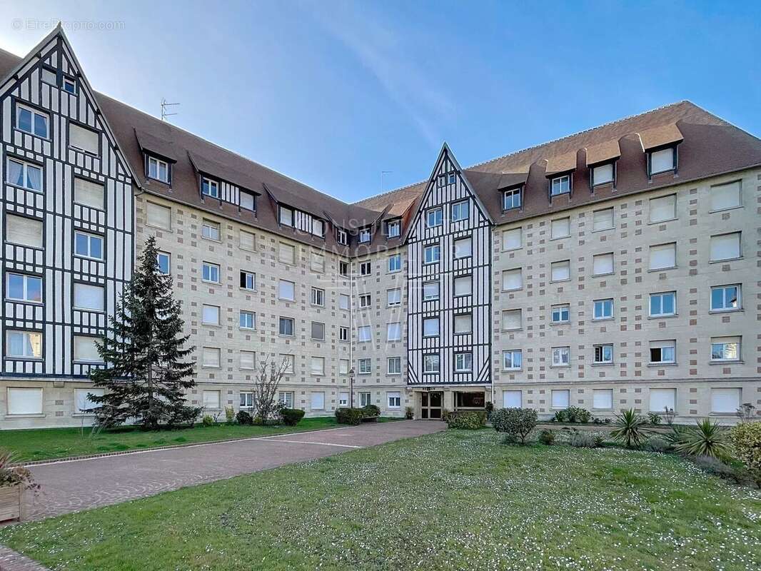 Appartement à DEAUVILLE