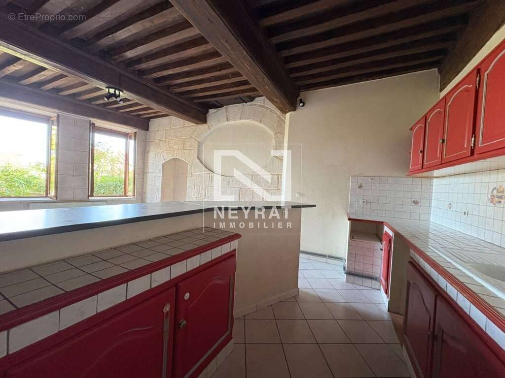 Appartement en rez-de-jardin avec garage - Vieux Chenove - photo 5