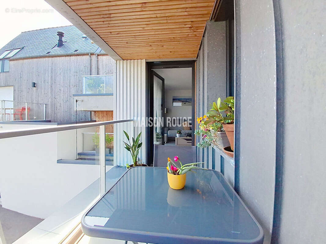 RARE A LA VENTE - Appartement de standing récent avec balcon aperçu mer, garage et ascenseur à Trébeurden - photo 6