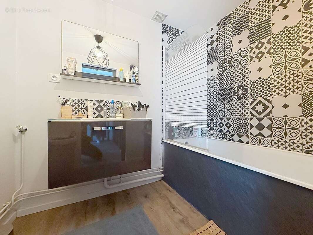Appartement 55 m² à Remiremont  - photo 7