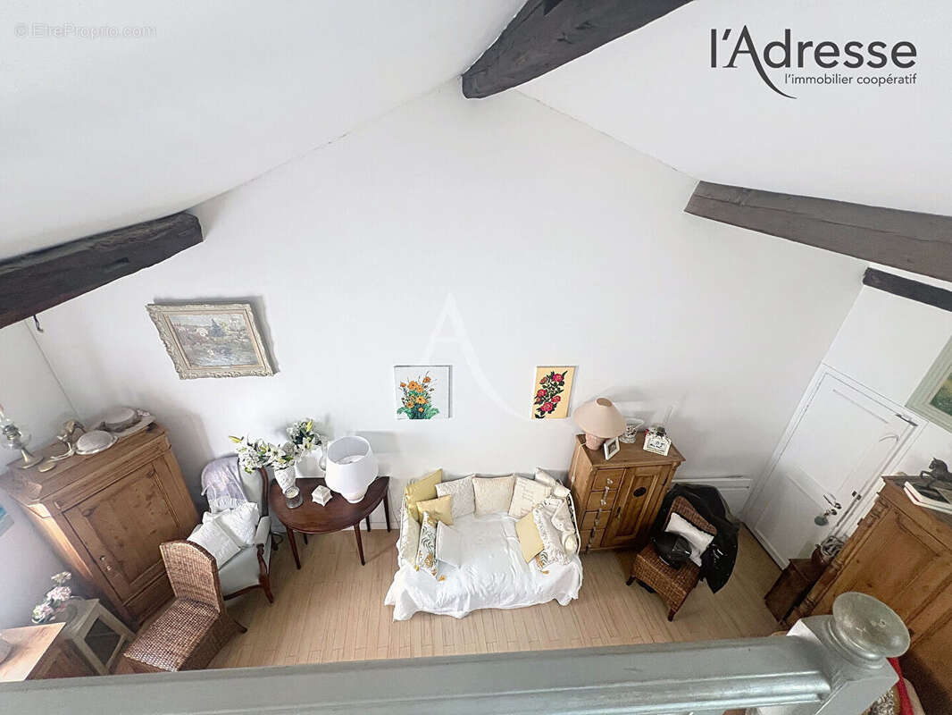 Appartement à SURESNES