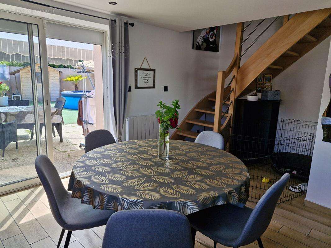Riorges - maison individuelle - photo 2