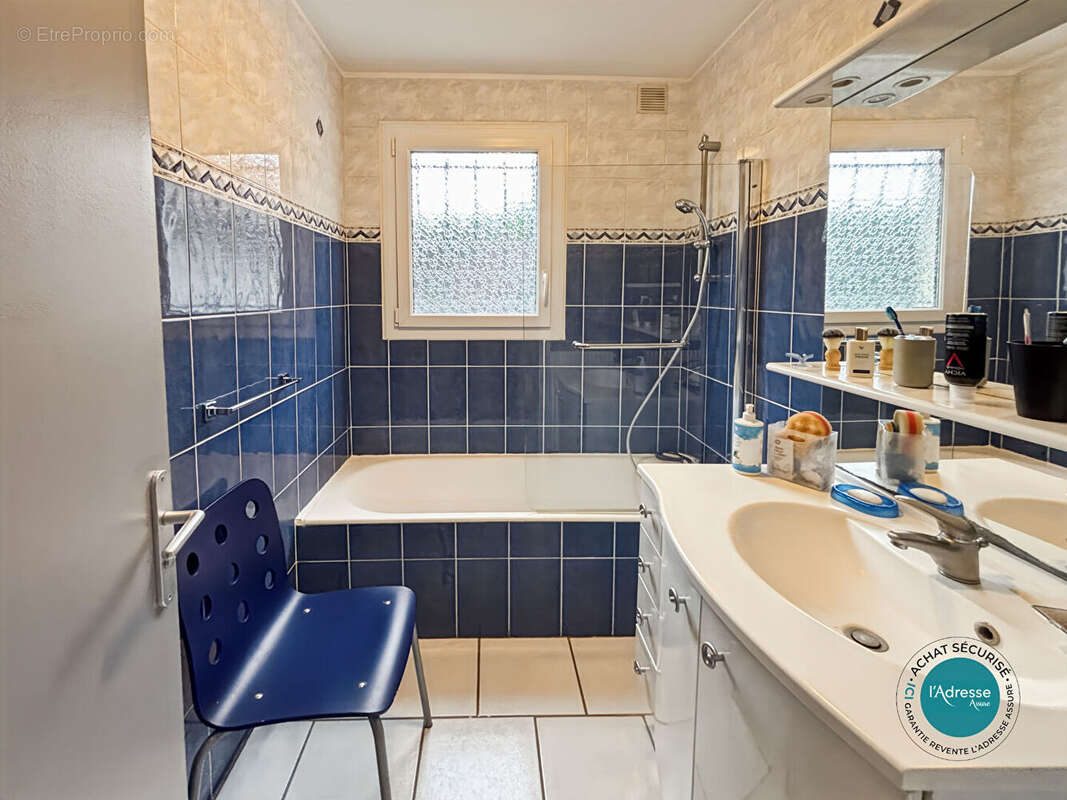 Maison à SAINTRY-SUR-SEINE