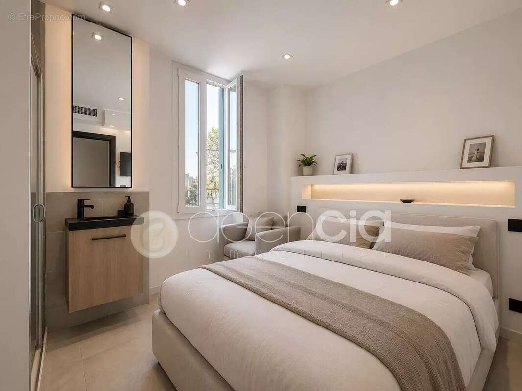 Cannes suquet  quai saint-pierre  t3  55 m²  vue mer  balcon - photo 7