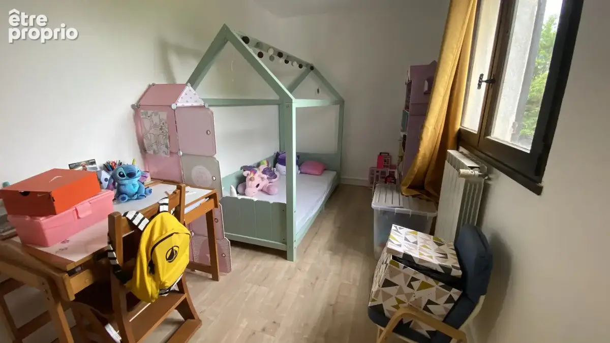 Maison familiale T6 de 150 m2 avec terrain et piscine - photo 17