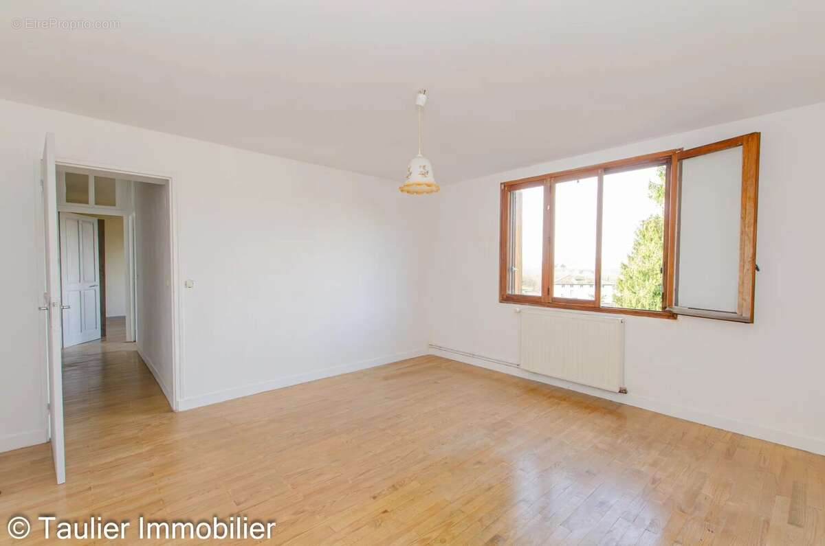 Maison à SAINT-ROMANS