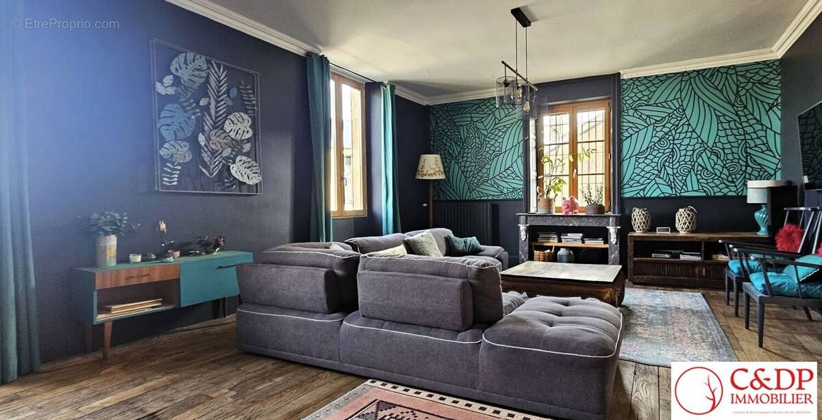 Maison à MONTBAZENS