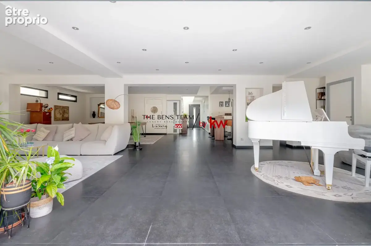 Maison 9 pièces 314 m² à vendre à L'hay-Les-Roses (94240) - photo 3